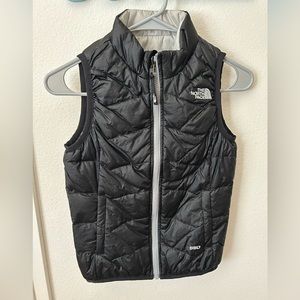 Kids North Face Vest size 7-8 Boy or Girl